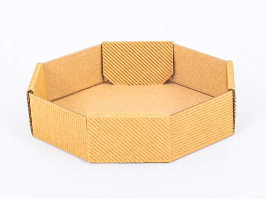 Brązowe pudełko heksagon karbowane z wieczkiem 150x150x70mm wew. 4W FE 450g/m2 Paczka 300 szt.