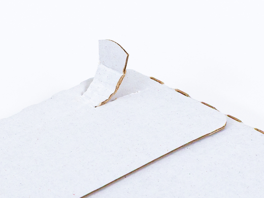 Karton fasonowy z paskiem klejowym i tasiemką zrywającą 200x150x20mm 3W E 350g/m2 Biały Poczta Polska List S Paleta 6000 szt.