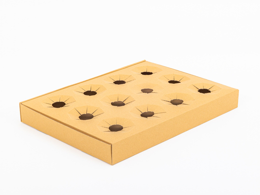 Tacka tekturowa na sadzonki i doniczki z otworami 80mm 410x310x45 mm wew. 3W E 380g/m2 Szary Paczka 150 szt.