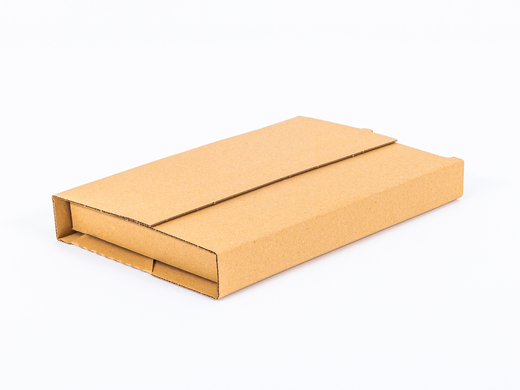 Karton Multimail z paskiem klejowym i tasiemką zrywającą 300x212x50mm 3W B 320g/m2 Szary Zestaw palet 12500 szt.