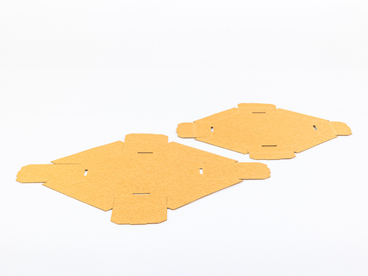Brązowe pudełko heksagon karbowane z wieczkiem 250x250x70mm wew. 4W FE 450g/m2 Komplet 10 szt.