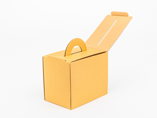 Ozdobny kuferek kartonowy z rączką 300x200x250mm 3W B 390g/m² Brązowy Paleta 600 szt.