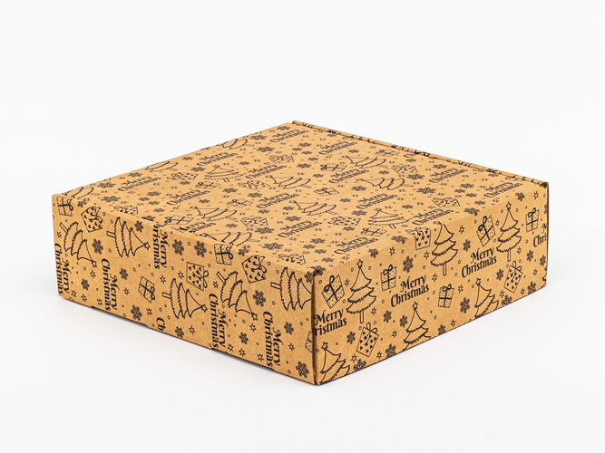 Brązowy karton świąteczny fasonowy czarny nadruk Merry Christmas 320x320x100mm 3W B 450g/m2 Komplet 10 szt.