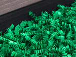 Wypełniacz do paczek ZigZag Delux papierowy ekologiczny ozdobny wiórki Ciemnozielony - Karton 1kg Paczka 17 kartonów
