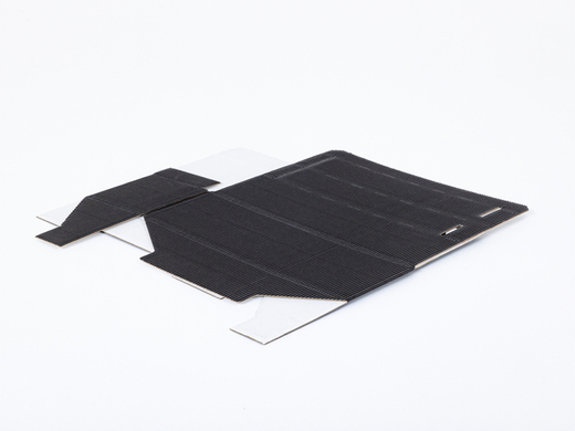 Czarny karton ozdobny na 1 butelkę wina 323x105x110mm 4W FE 450g/m² FSC Mix Komplet 10 szt.