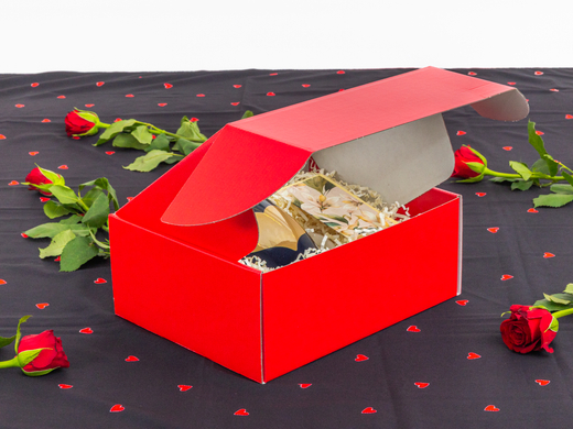 Czerwone pudełko ozdobne z okienkiem 250x200x100mm wew. 3W E 470g/m2 1 szt.