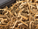 Wypełniacz do paczek Eko Kraft papierowy ekologiczny ozdobny wiórki Naturalny / Brązowy - Karton 10kg
