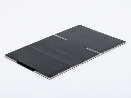 Czarny karton klapowy 200x120x80mm 3W B 405g/m2 Paleta 5040 szt.