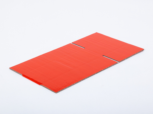 Czerwony karton klapowy 300x150x100mm 3W B 405g/m2 Paleta 2800 szt.