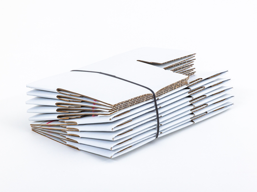 Karton fasonowy z paskiem klejowym i tasiemką zrywającą 200x120x80mm 3W B 490g/m2 Biały-Biały Komplet 20 szt.