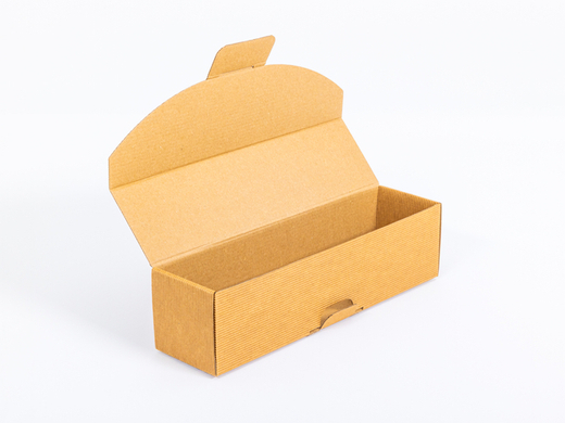 Brązowy karton ozdobny na 1 butelkę wina 318x85x87mm 4W FE 450g/m² FSC Mix Paczka 260 szt.