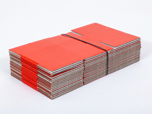 Czerwony karton klapowy 300x150x100mm 3W B 405g/m2 Paleta 2800 szt.